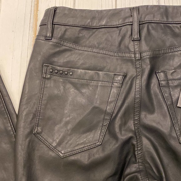 BlankNYC Faux Leather Exposed Button Fly Pants NEW - Picture 7 of 16